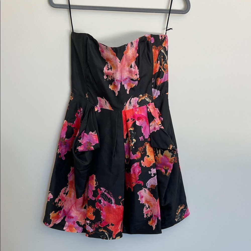 See By Chloe Strapless Black and Pink Floral Dress, size‎ 6